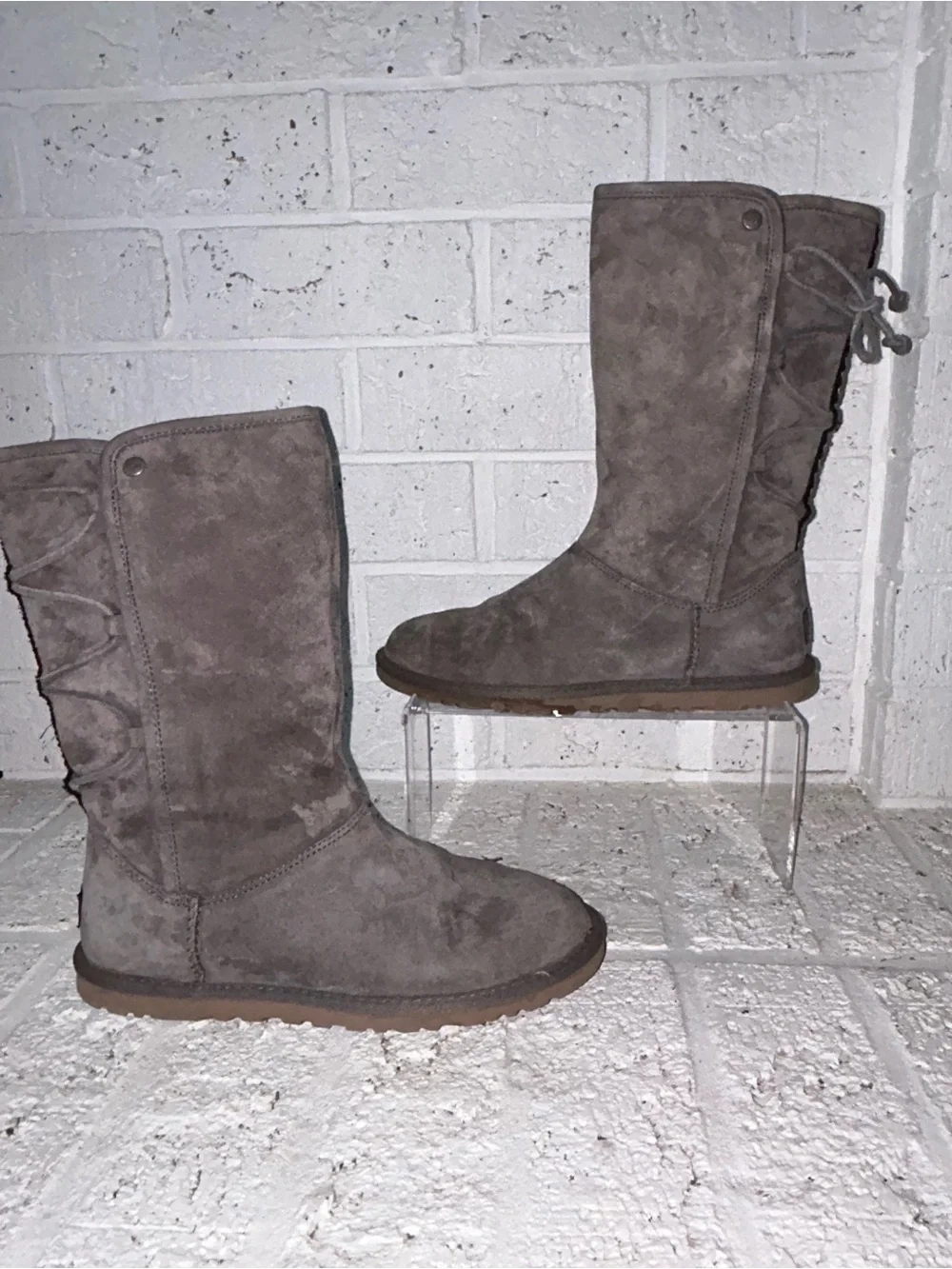 Ugg Tasman Rear Lace Up Boots Gray Suede Shearling Lined Size 7